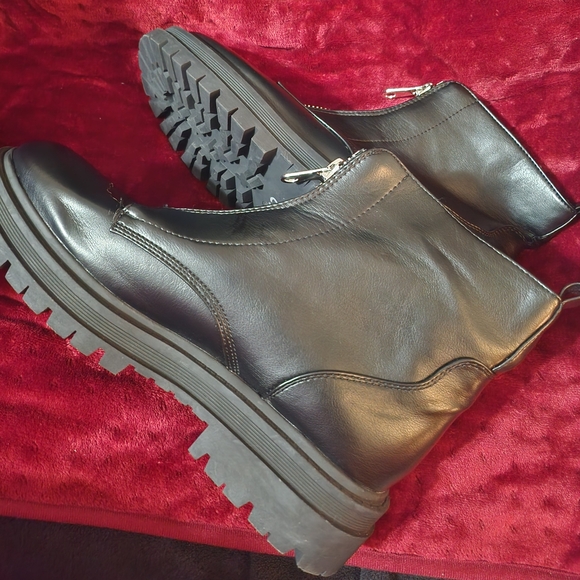 Indigo Black Men's Boots - Picture 4 of 5